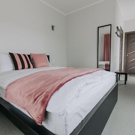 Jaunamuiza Apartamenti Valmiera Exterior foto