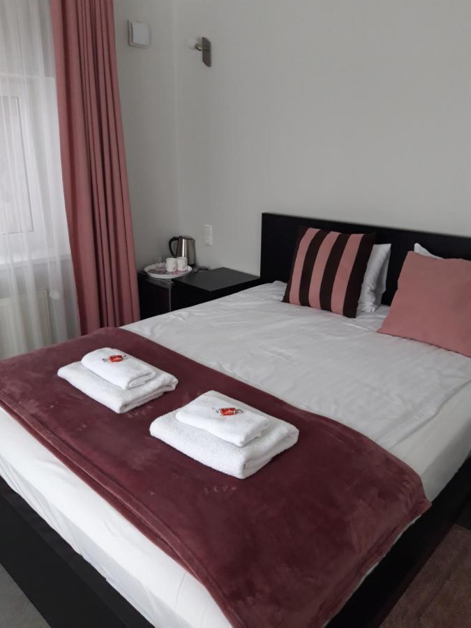 Jaunamuiza Apartamenti Valmiera Exterior foto