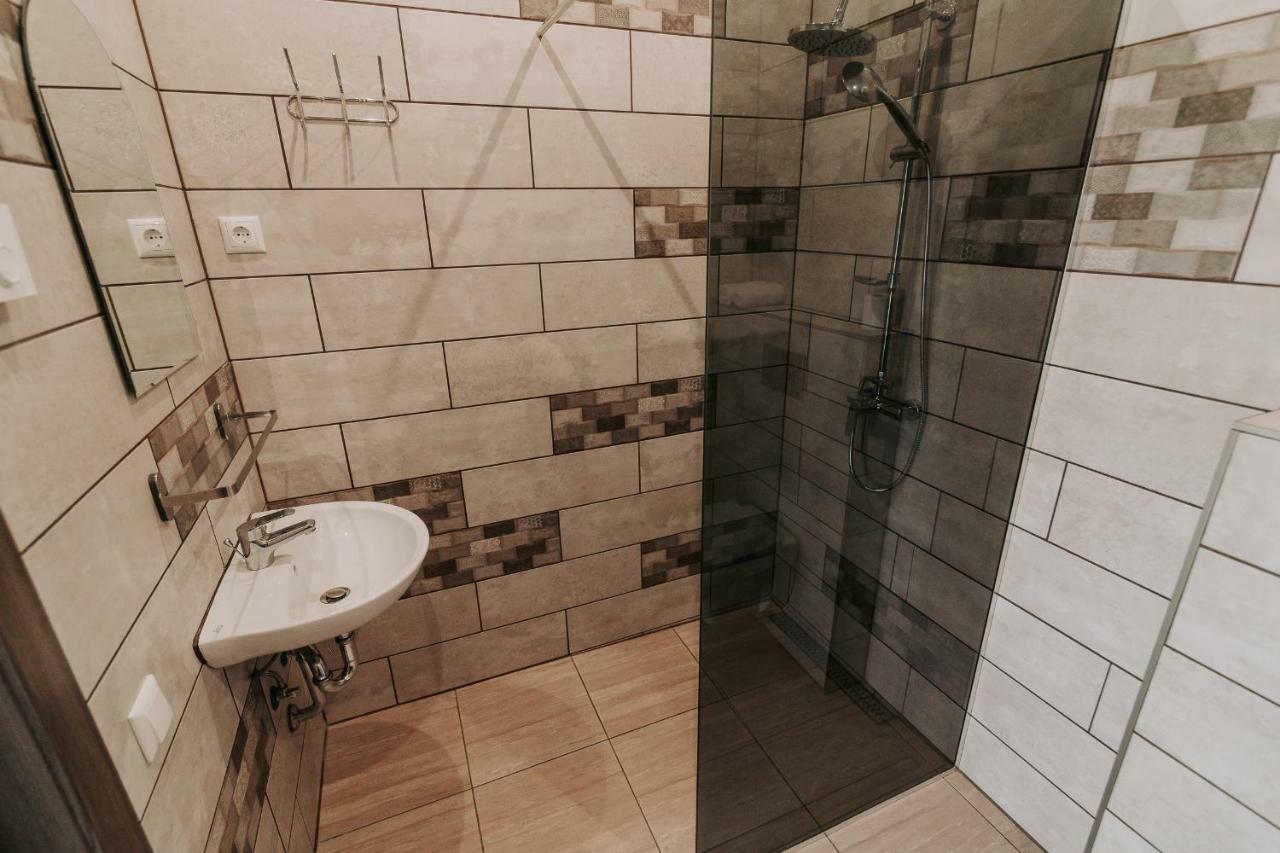 Jaunamuiza Apartamenti Valmiera Exterior foto